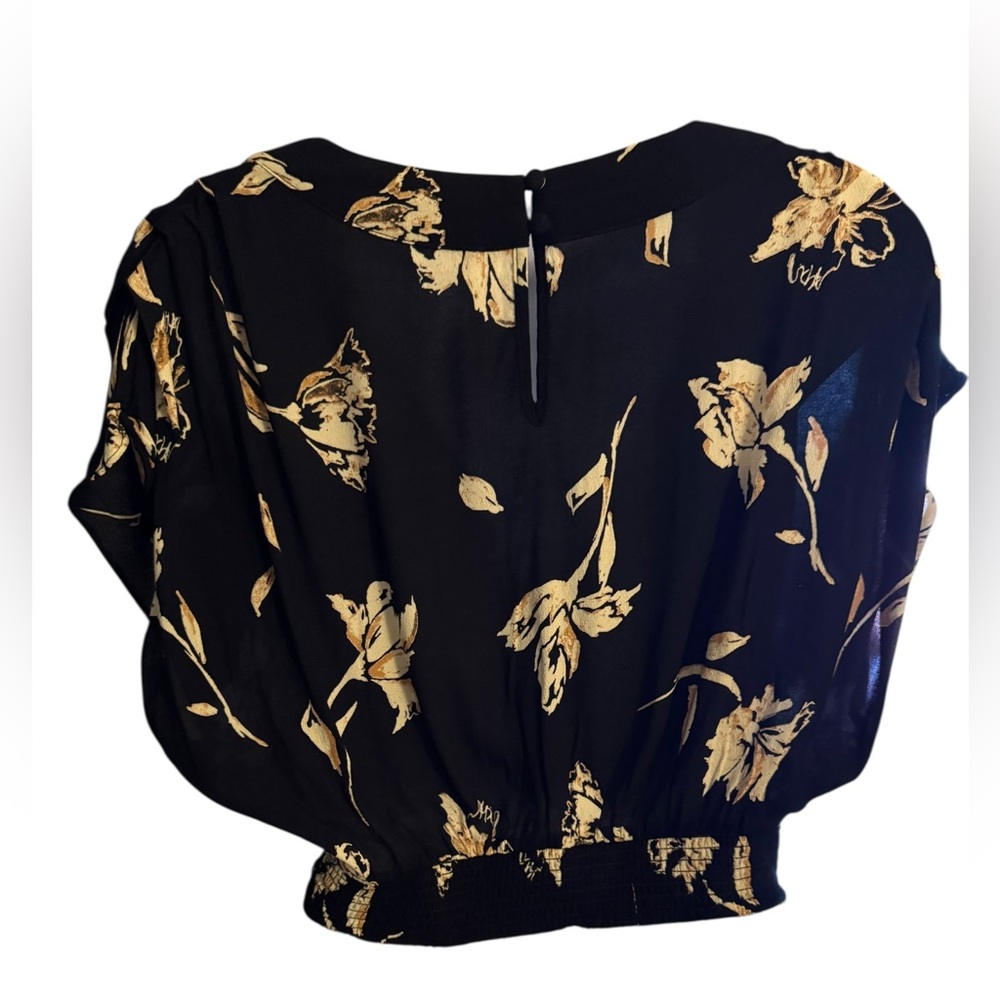 Free People Black and Cream Flutter Sleeve Crop Blouse - Picture 3 of 9